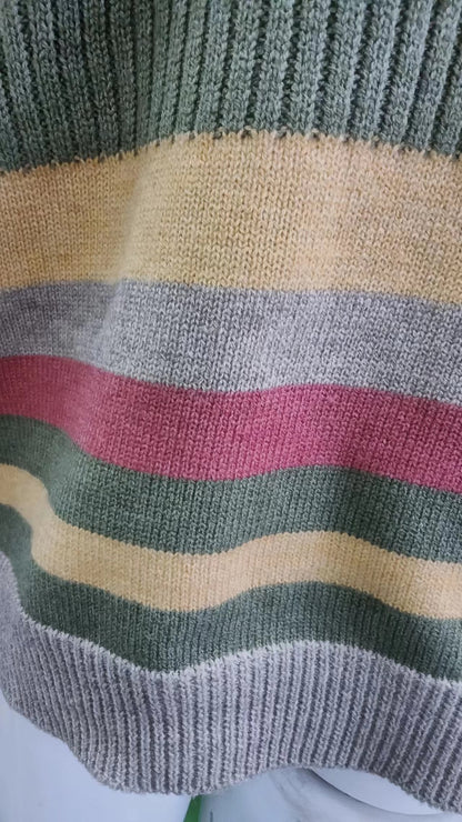 Pull à Col Roulé Large – Rayures Multicolores Tendance